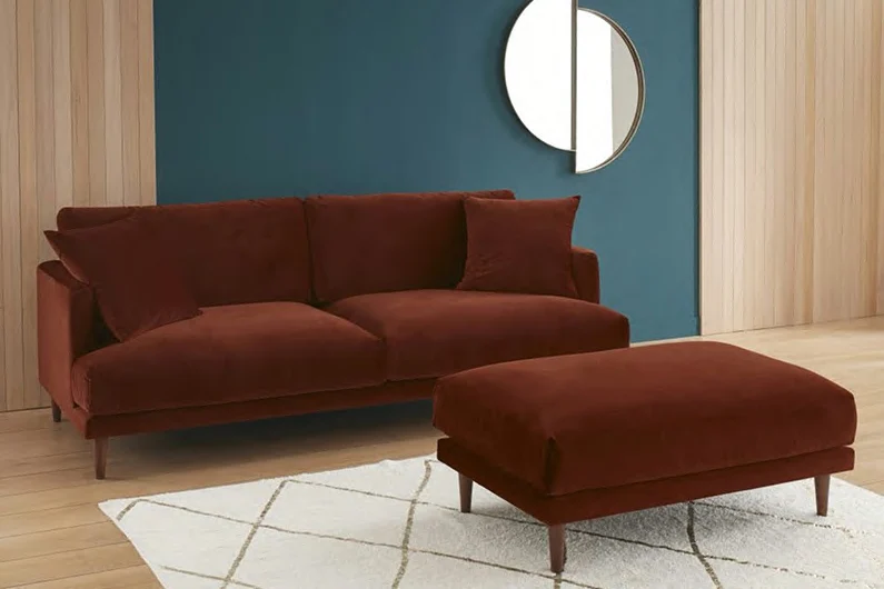 Canapé velours terracotta Maisons du Monde