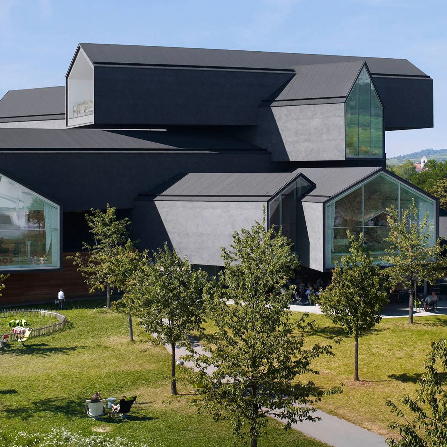 Vitra 2017