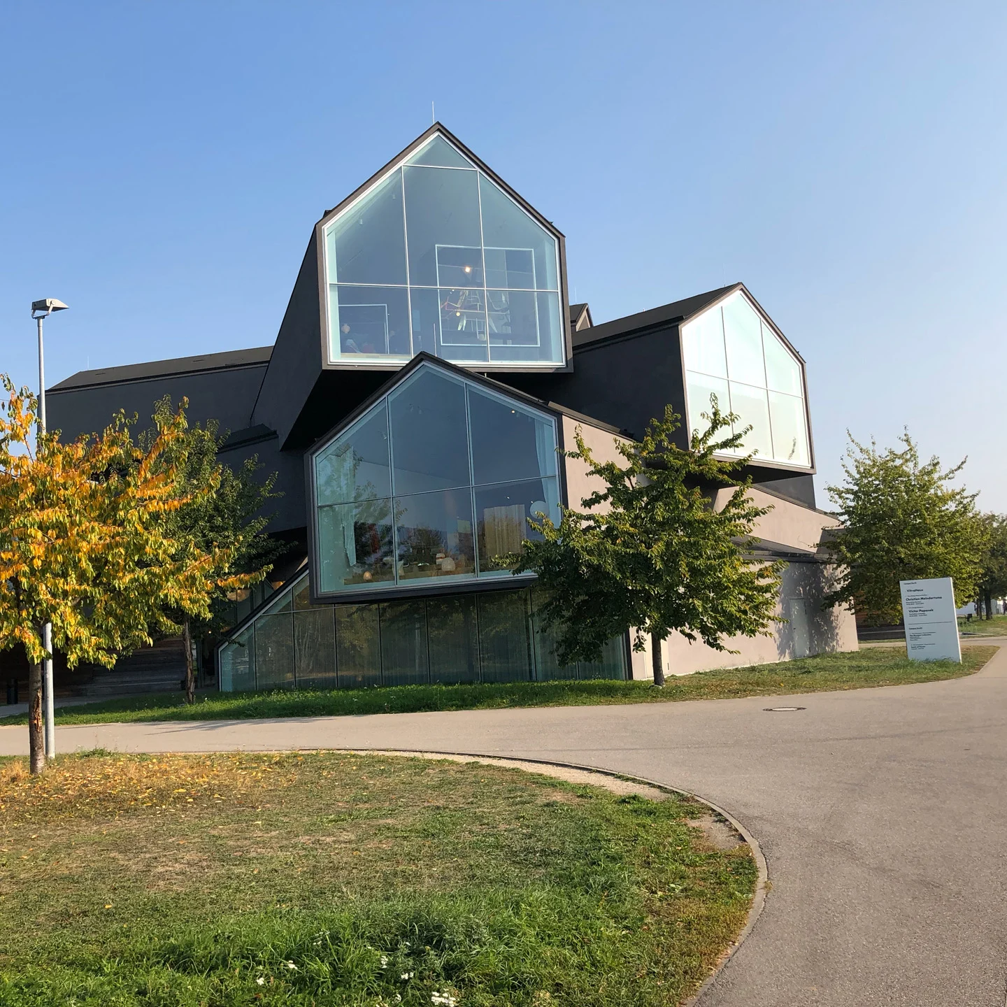 Vitra 2018