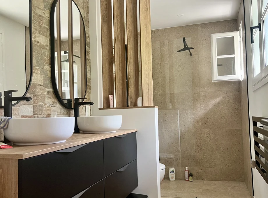 Rénovation d’une salle de bain, Notes de Styles Architecte d’intérieur Pyrénées-Atlantiques – Pays Basque (64, Pyrénées-Atlantiques)